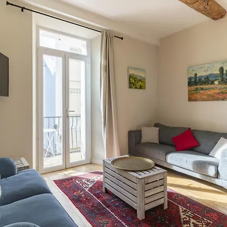Wonderful 3 Bedrooms In The Heart Of